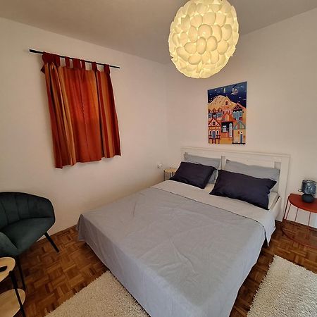 Apartmani Dana Sukošan Eksteriør bilde