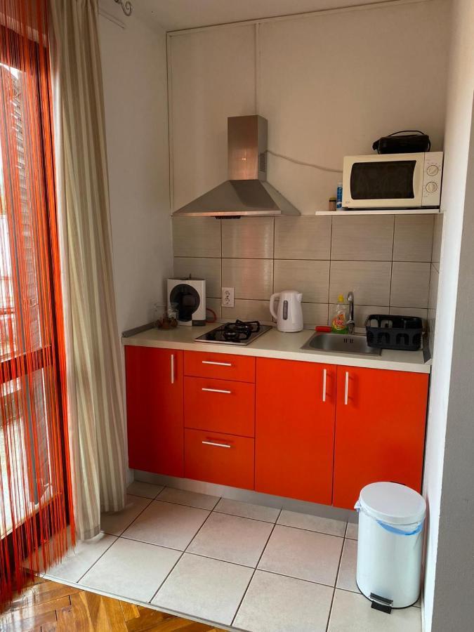 Apartmani Dana Sukošan Eksteriør bilde