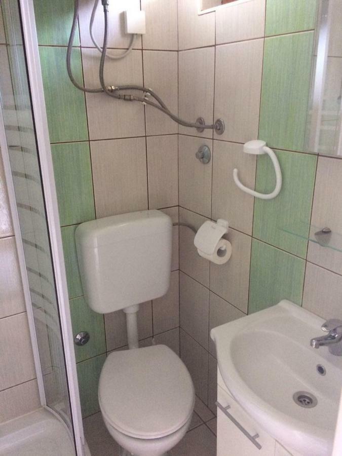 Apartmani Dana Sukošan Eksteriør bilde