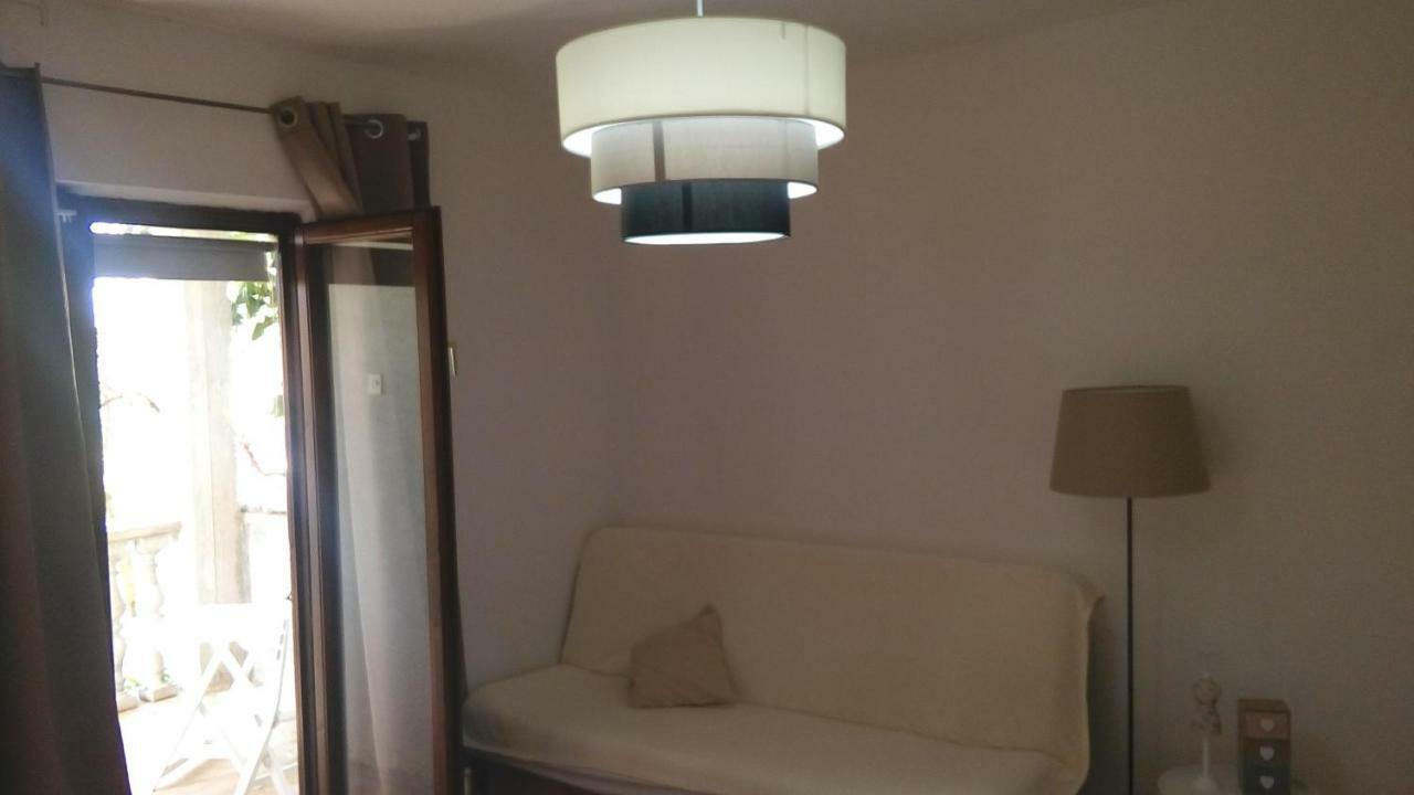 Apartmani Dana Sukošan Eksteriør bilde